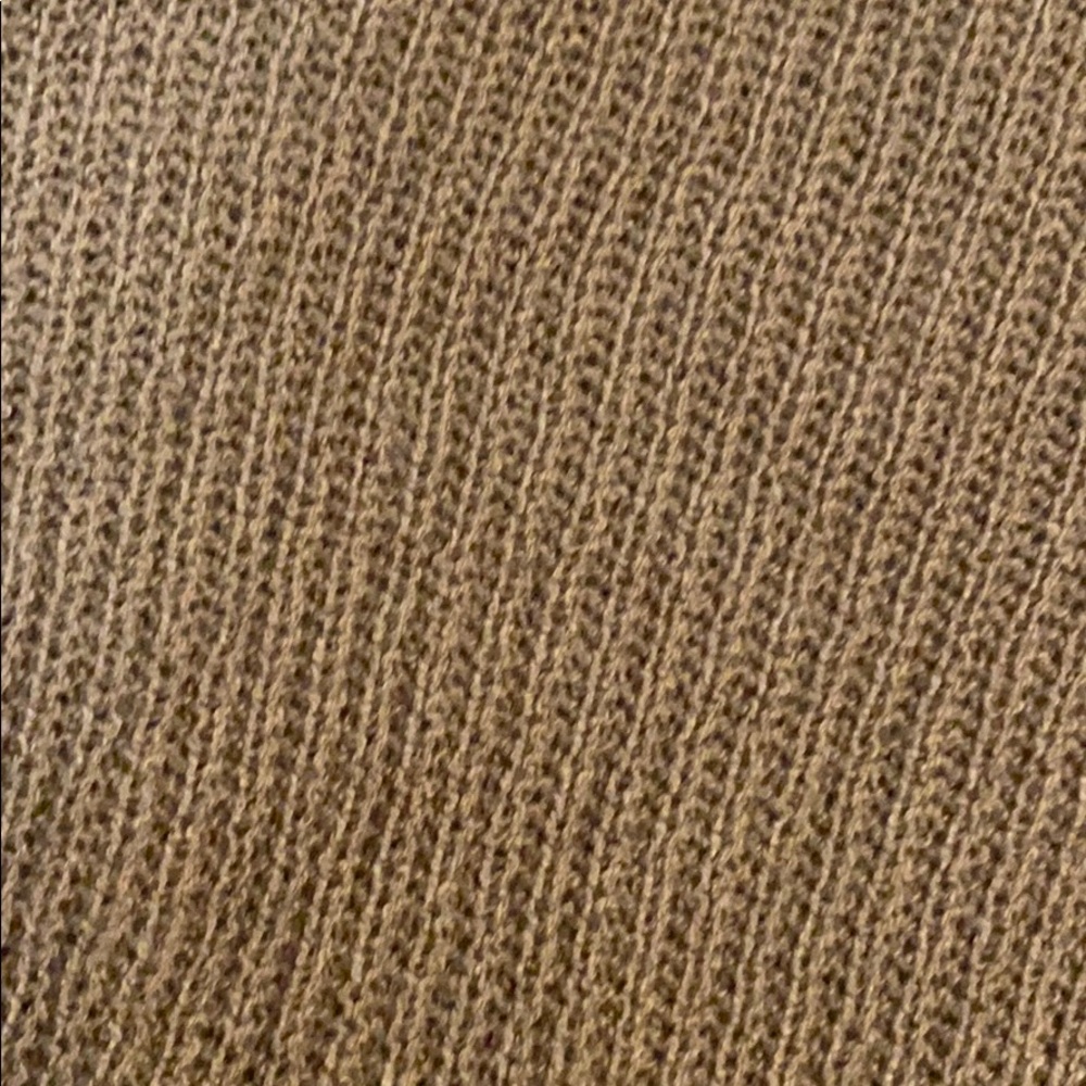 Sweater - Picture 4 of 4